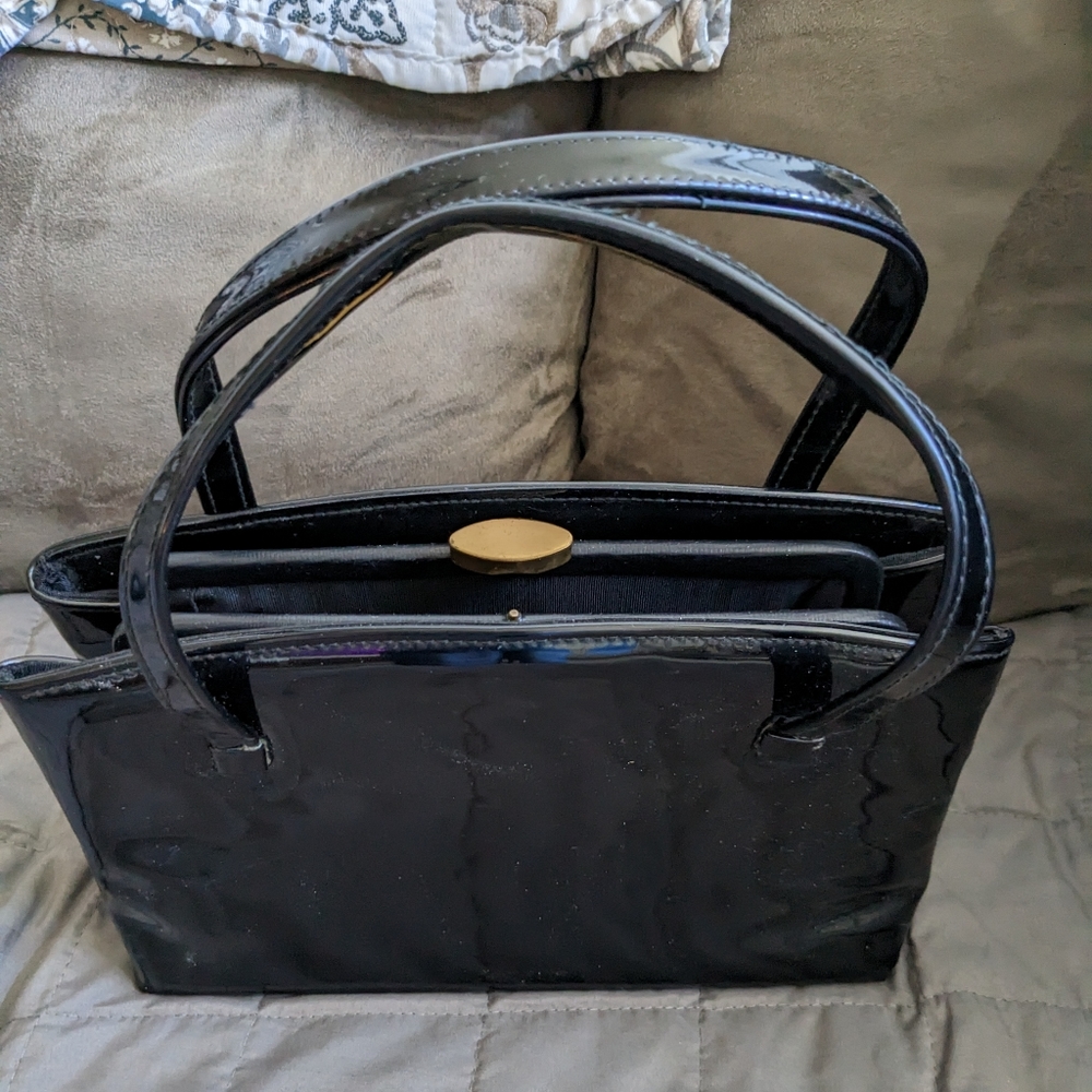 Vintage Crown Lewis Patent leather Purse